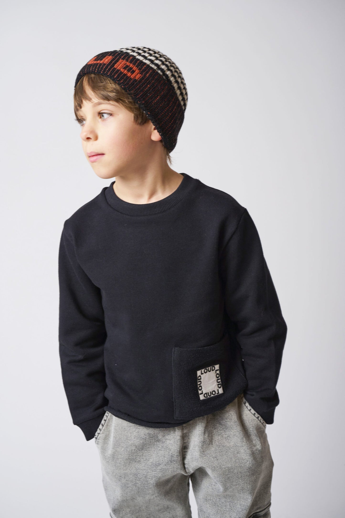 FEEL - Black Sweater Box Pocket Patch