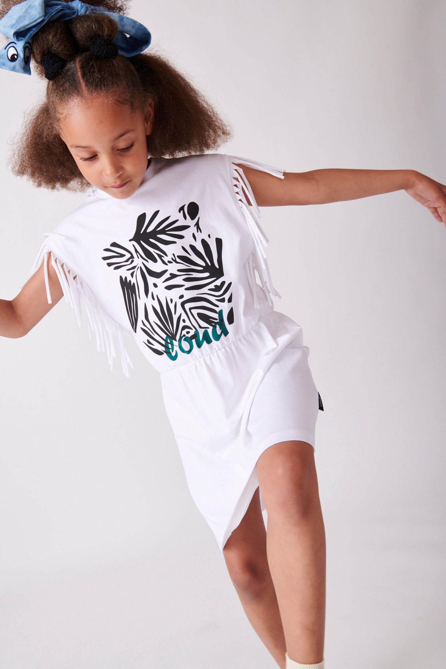 MAHALO – White Dress Sleeve Fringes