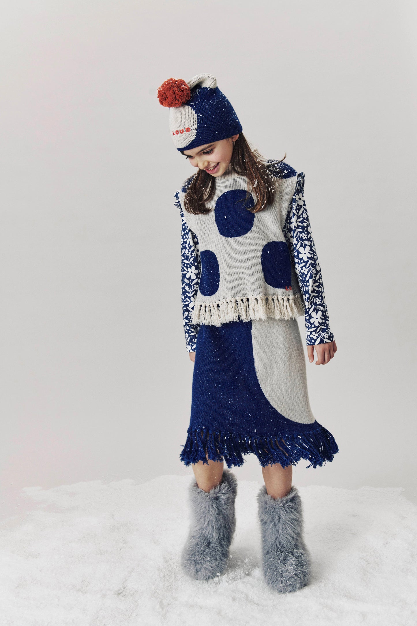 KLOSTERS - POLKADOTS JAQUARD TOP sleeveless, relaxed fit, bottom fringes