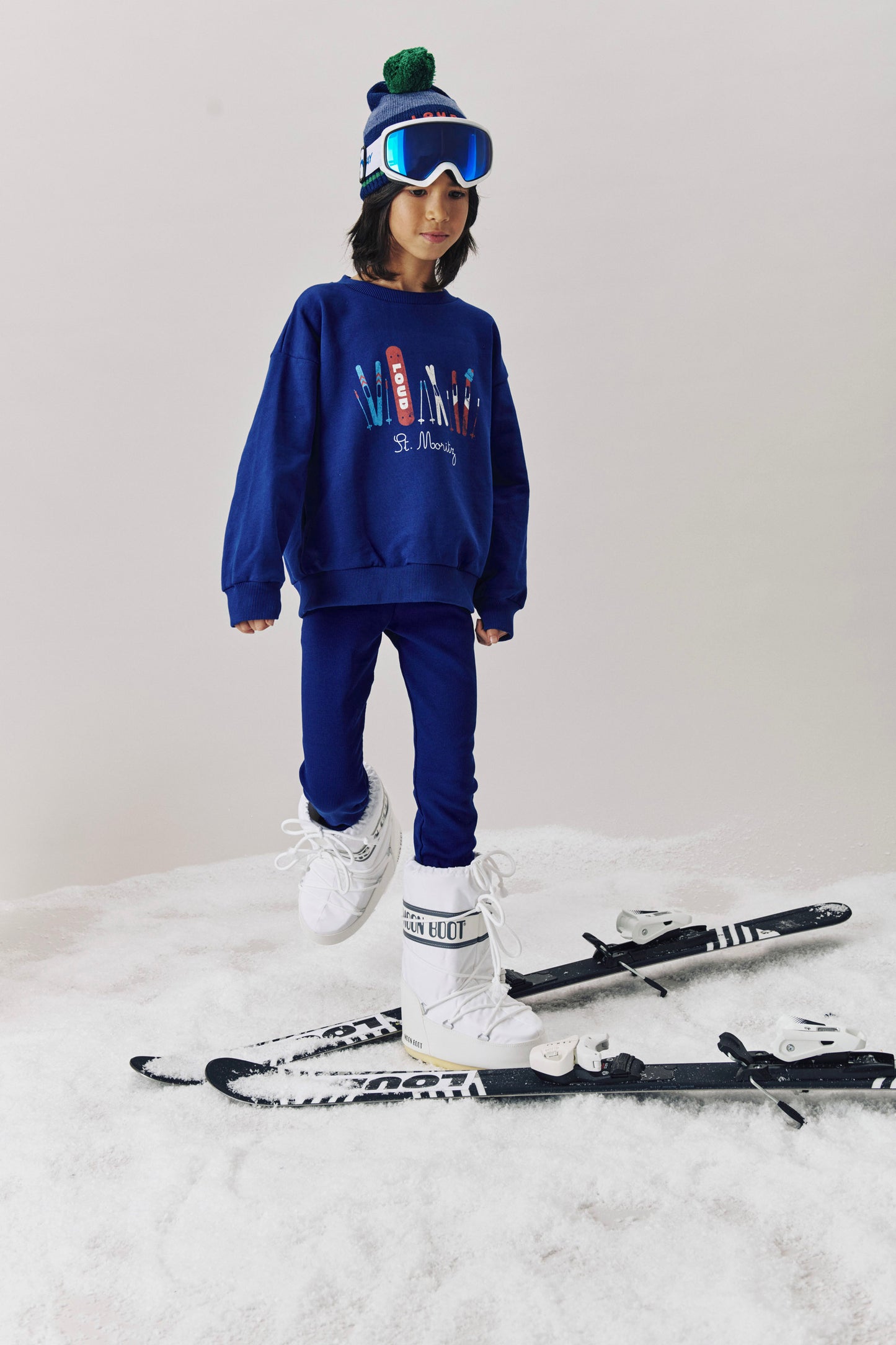 ST. MOTITZ - BLUE NAVY SWEATER relaxed fit drop shoulder ST. MORITZ print